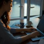How to use content marketing to get a job from home