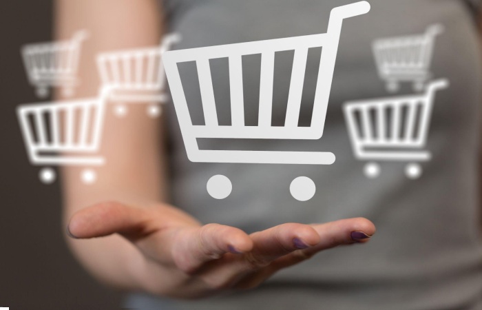What is the profile of the consumer who buys in eCommerce_