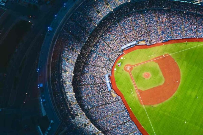 are sports cards a good investment