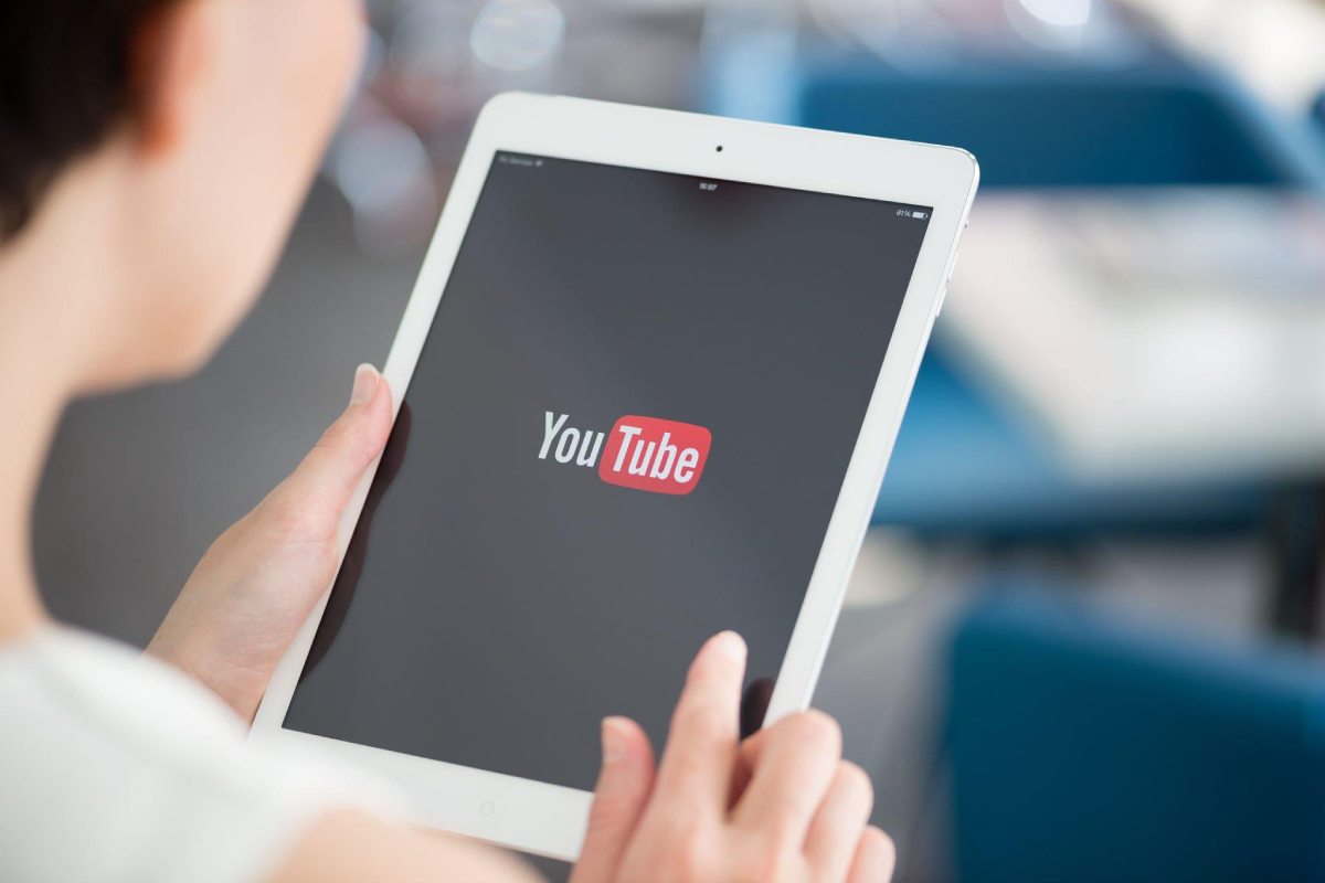 Https___Youtu.Be_Ipehzv4serc - The Key Features of YouTube Video (1)